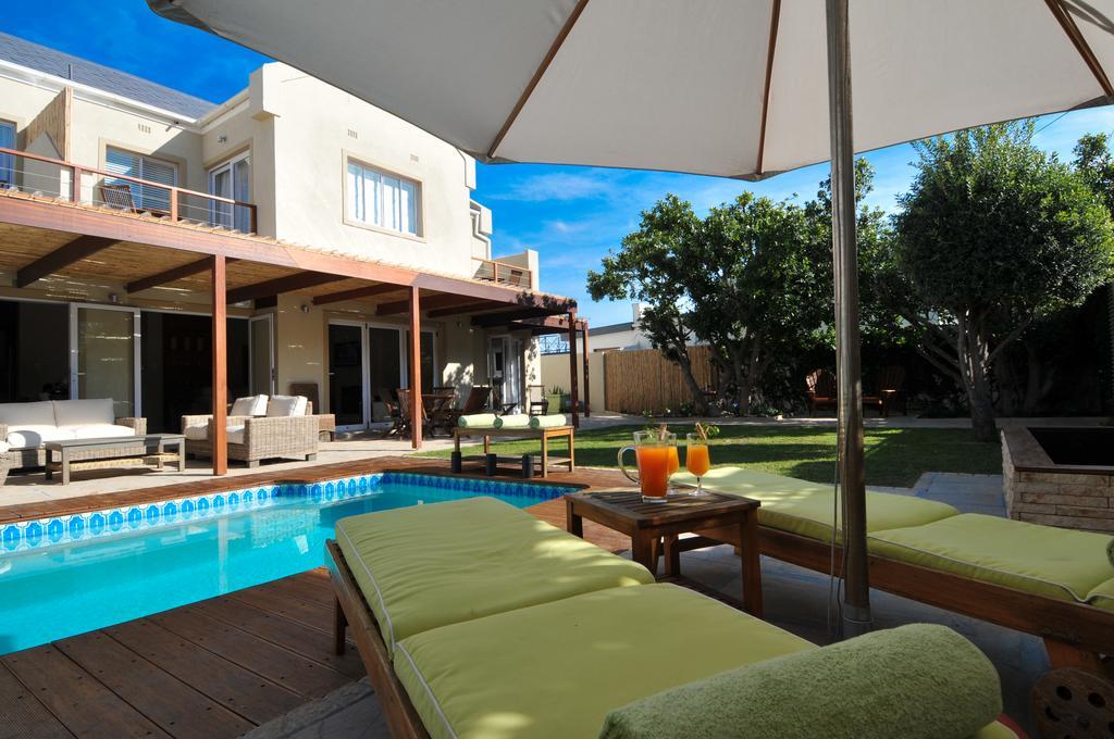Bamboo Guest House Hermanus Eksteriør bilde